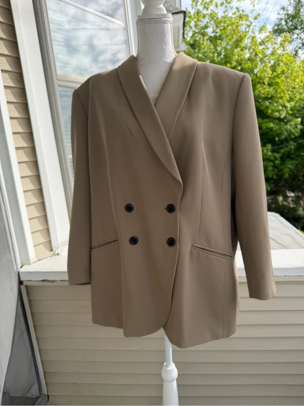 Le Suit Double-Breasted Taupe Houndstooth Blazer Size 22W